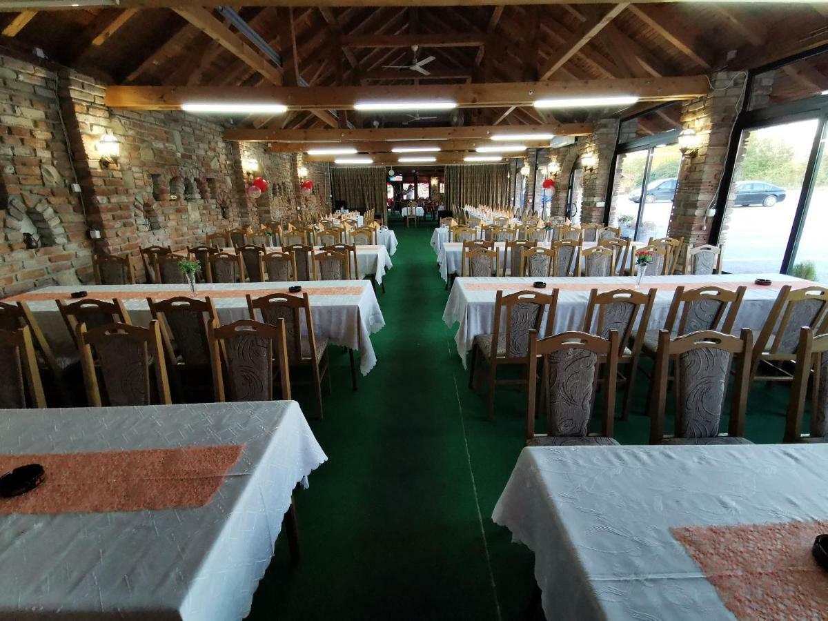 Etno Selo Eden Hotel Zeravacki Potok Buitenkant foto